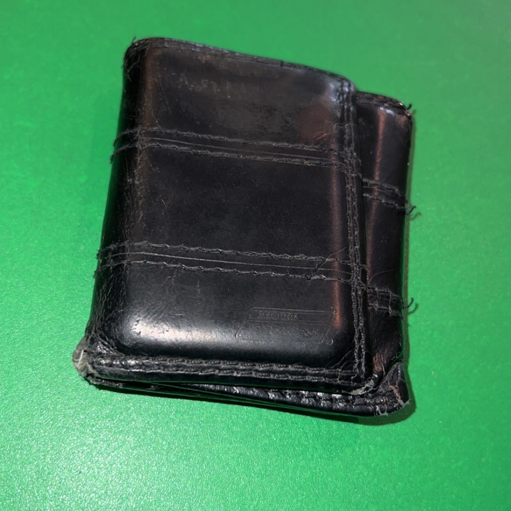 Black Leather Men’s wallet